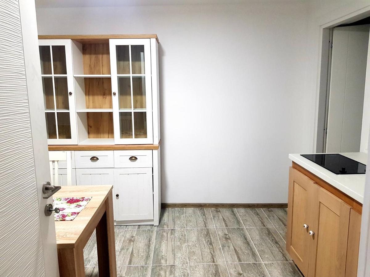 Twins Apartments Совата Екстер'єр фото