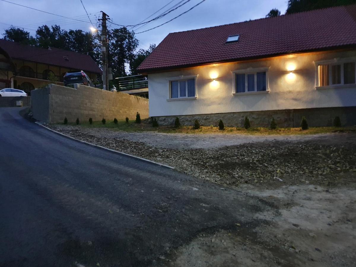 Twins Apartments Совата Екстер'єр фото